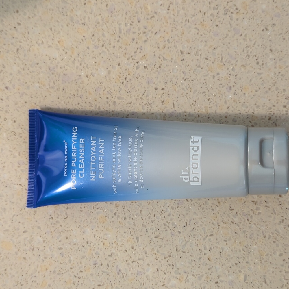 Pores no more cleanser